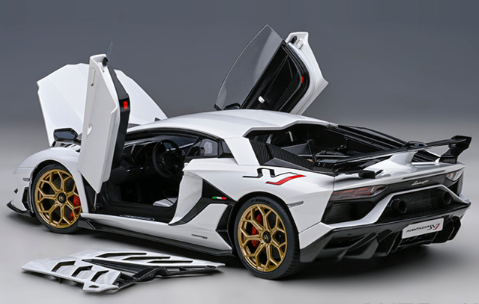 Lamborghini Aventador SVJ