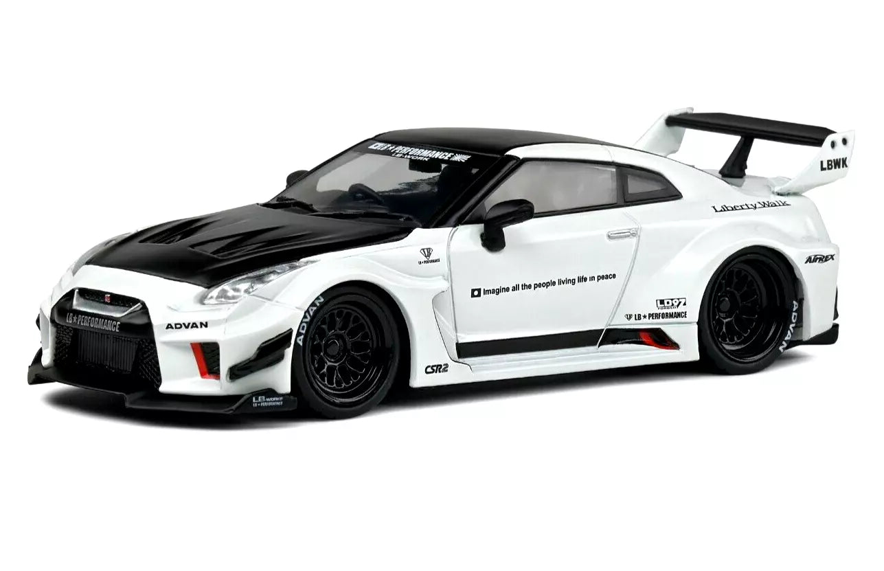 Nissan GTR R35 Liberty Walk (LBWK) – Tiny Motors